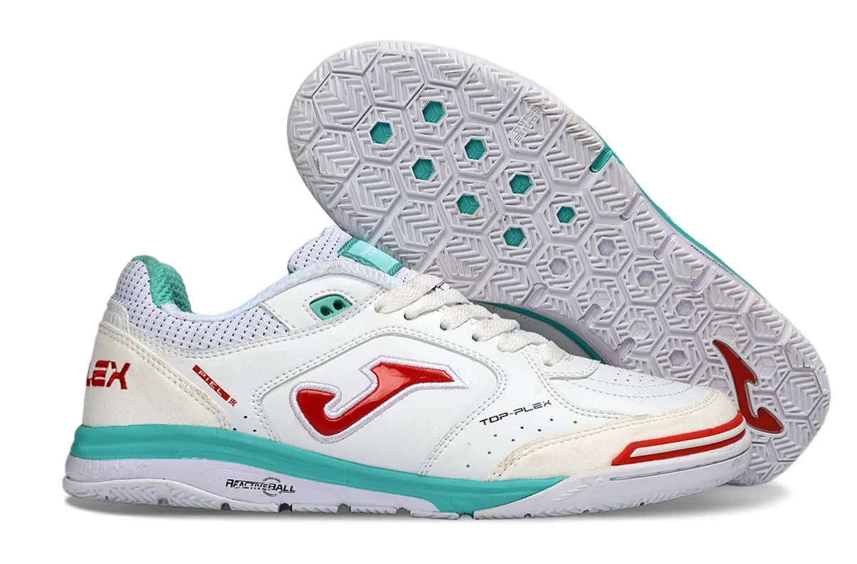 Joma Top Flex Rebound IN (em tom branco, verde-água e detalhes em vermelho).