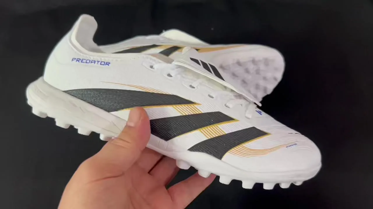Adidas Predator League FT Turf
